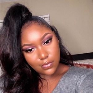 Meet your Posher, Marilyn